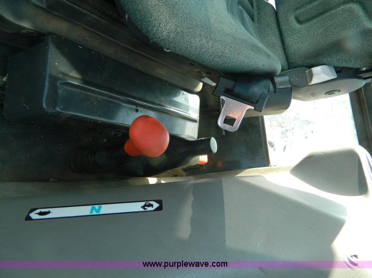 image for item J8856 2003 Kubota M6800 HDC MFWD tractor