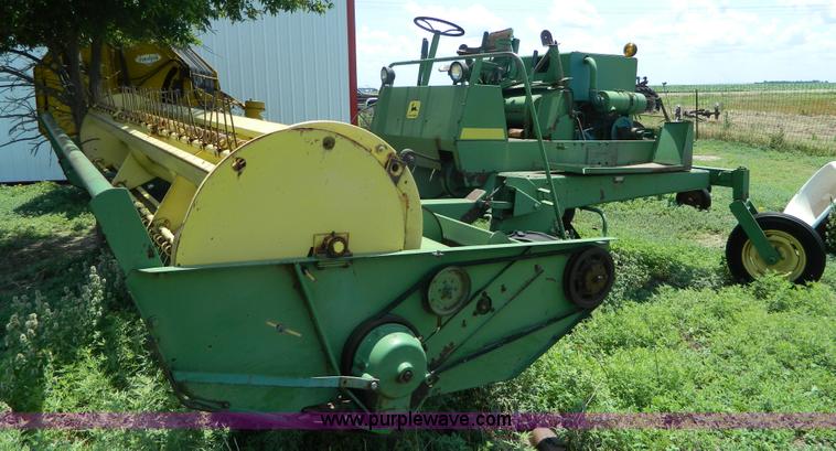 image for item J8860 John Deere self-propelled windrower