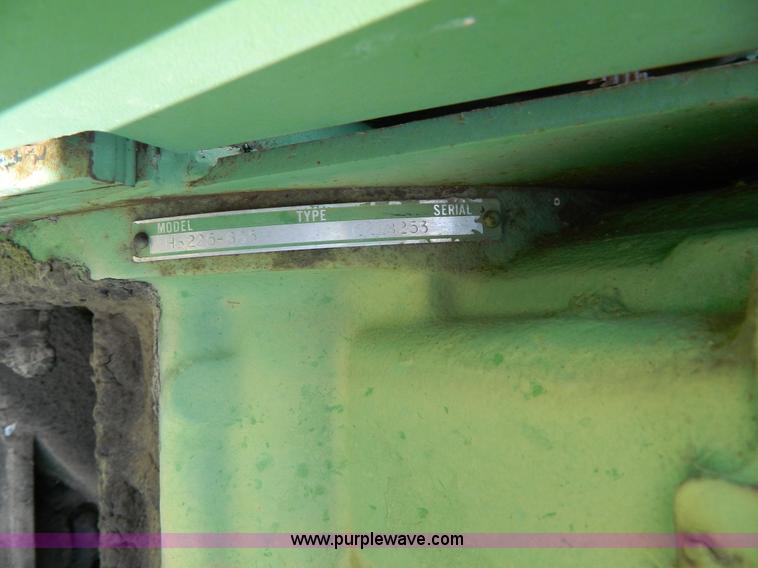 image for item J8860 John Deere self-propelled windrower