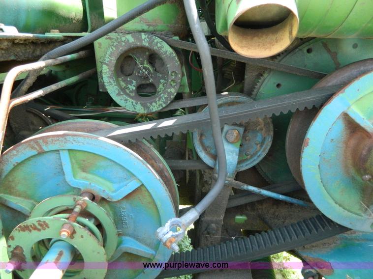 image for item J8860 John Deere self-propelled windrower