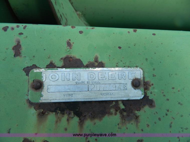 image for item J8860 John Deere self-propelled windrower