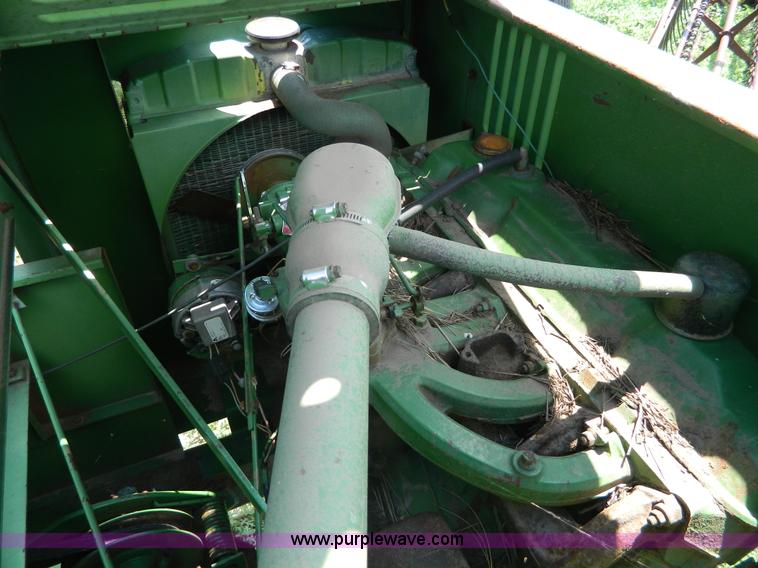 image for item J8860 John Deere self-propelled windrower