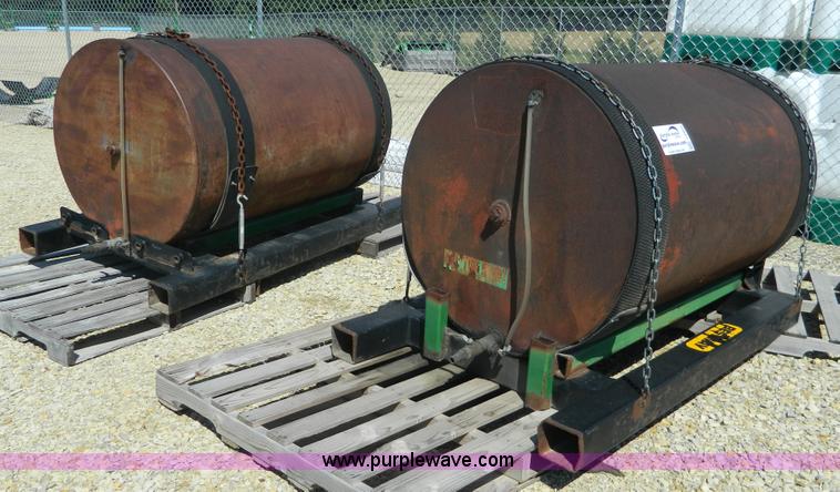 image for item J8865 (2) oil tanks
