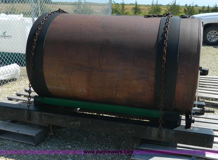 image for item J8865 (2) oil tanks