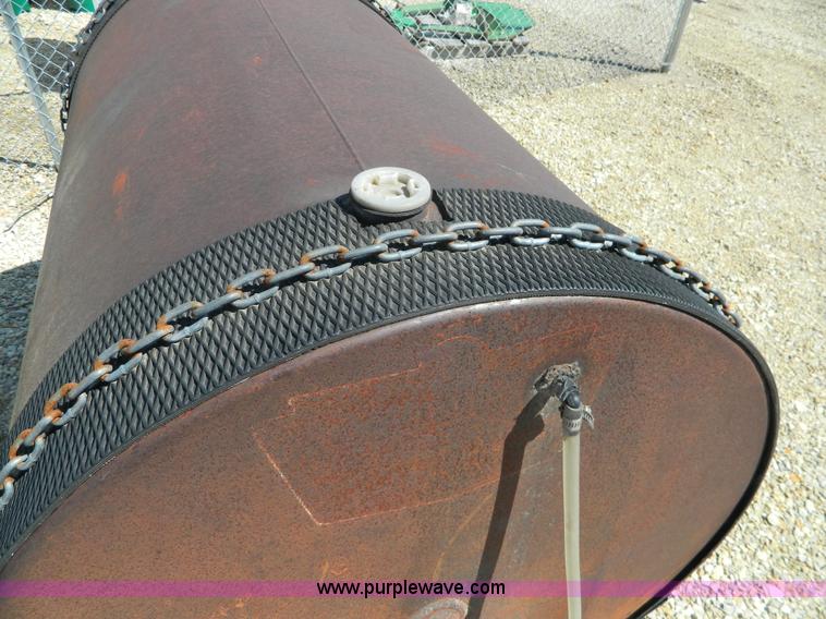 image for item J8865 (2) oil tanks