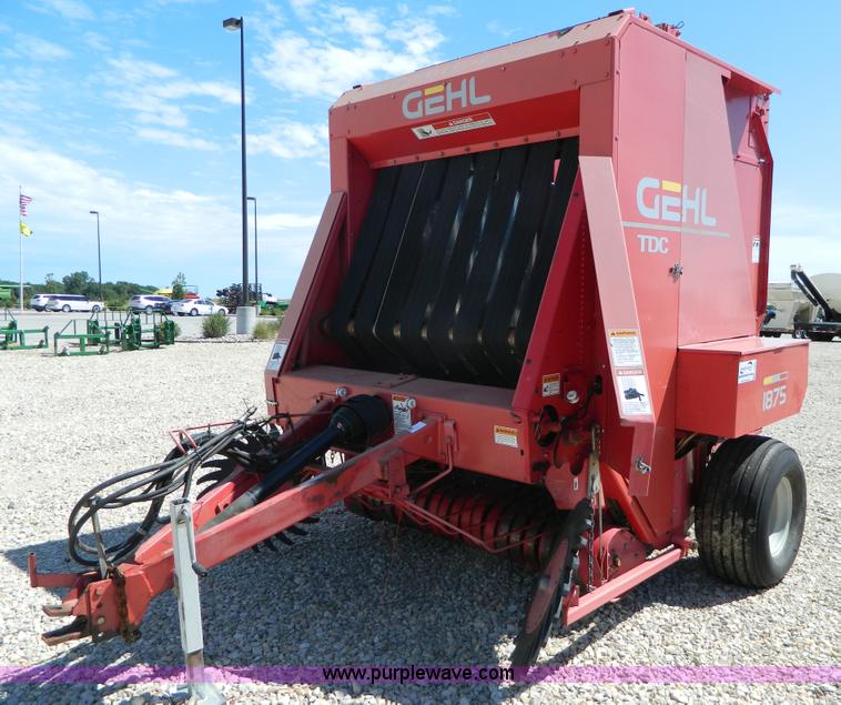 image for item J8867 1995 Gehl 1875 round baler
