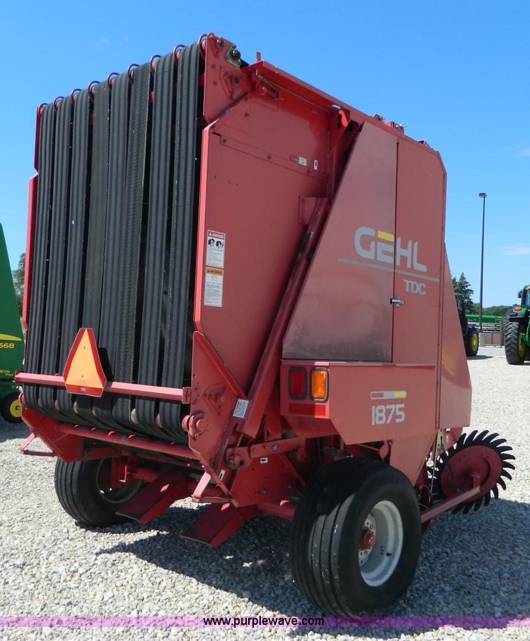 image for item J8867 1995 Gehl 1875 round baler