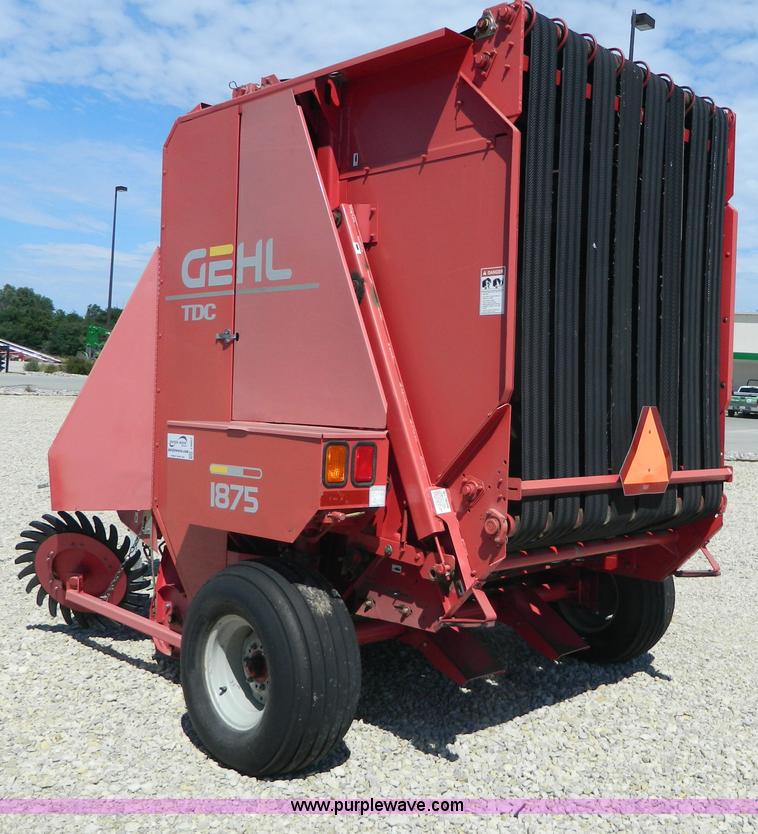 image for item J8867 1995 Gehl 1875 round baler