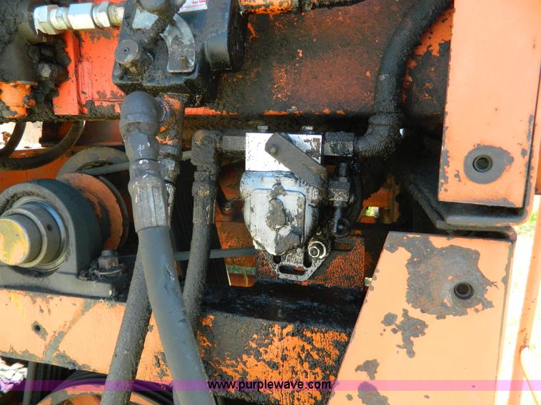 image for item J8872 Bear Cat 4200 tub grinder