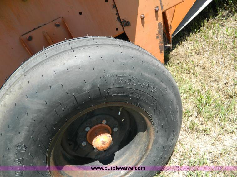 image for item J8872 Bear Cat 4200 tub grinder