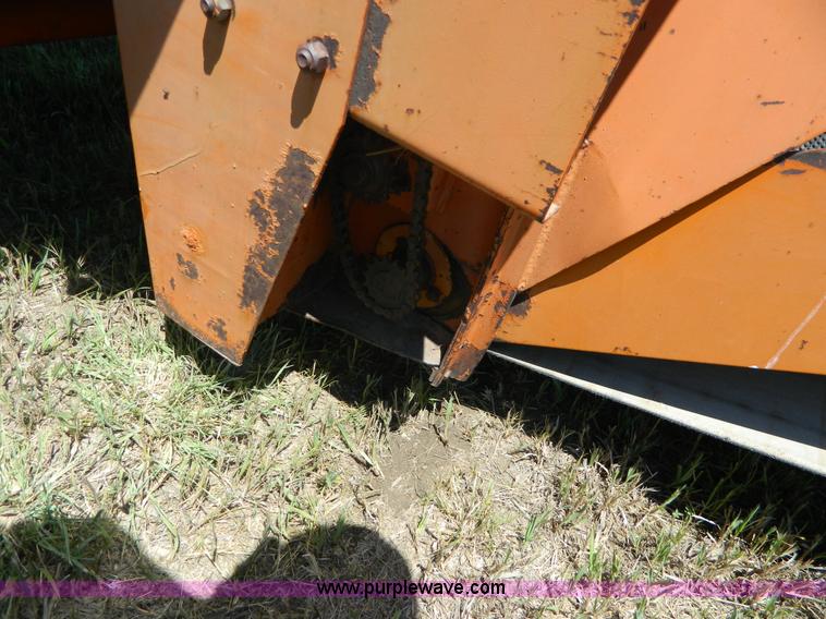 image for item J8872 Bear Cat 4200 tub grinder