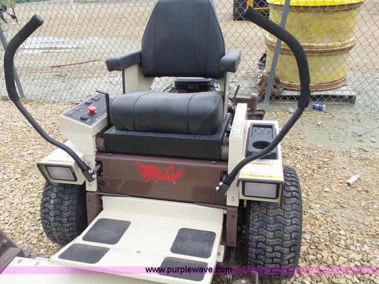 image for item K3198 Grasshopper 718 ZTR lawn mower