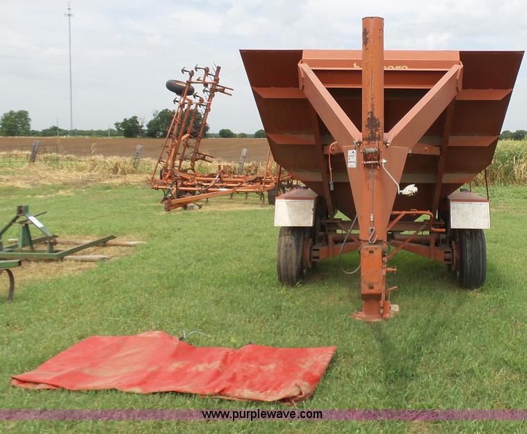 image for item K3233 Hillsboro kernel carrier