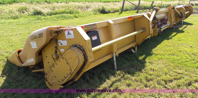 image for item K4018 2008 Lexion C512-30 corn head