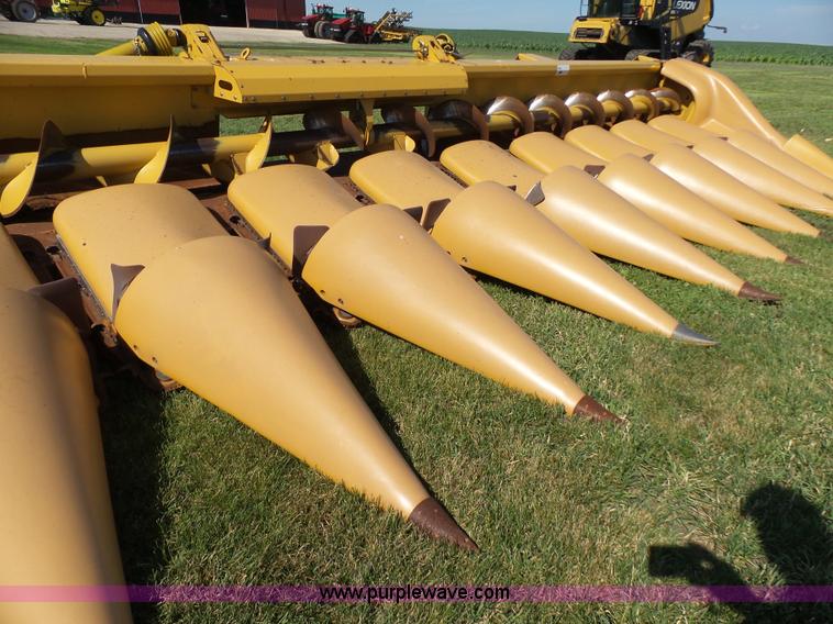 image for item K4018 2008 Lexion C512-30 corn head