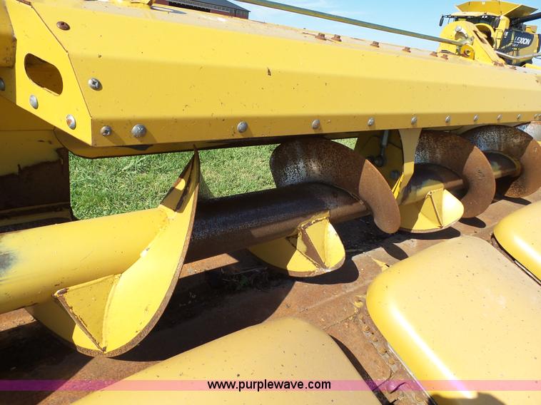 image for item K4018 2008 Lexion C512-30 corn head