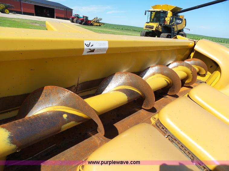 image for item K4018 2008 Lexion C512-30 corn head
