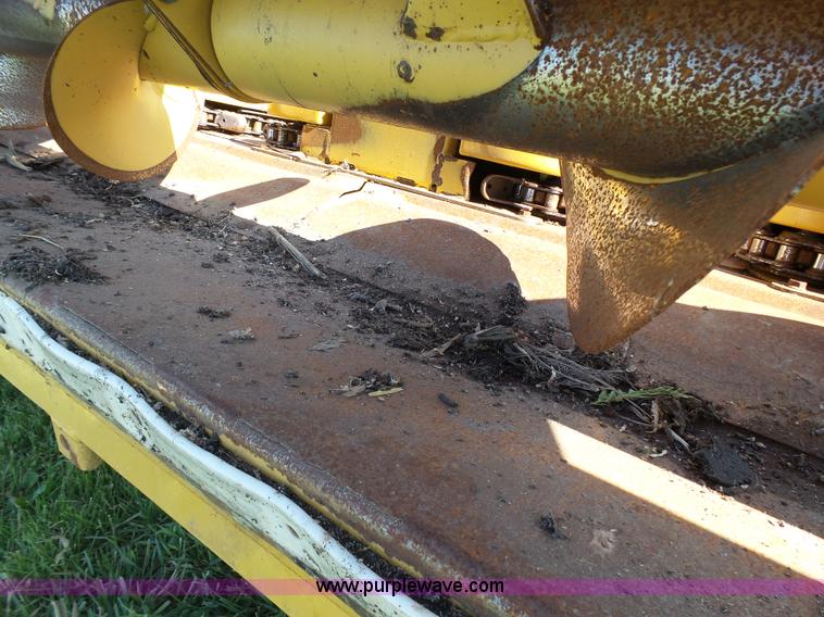 image for item K4018 2008 Lexion C512-30 corn head