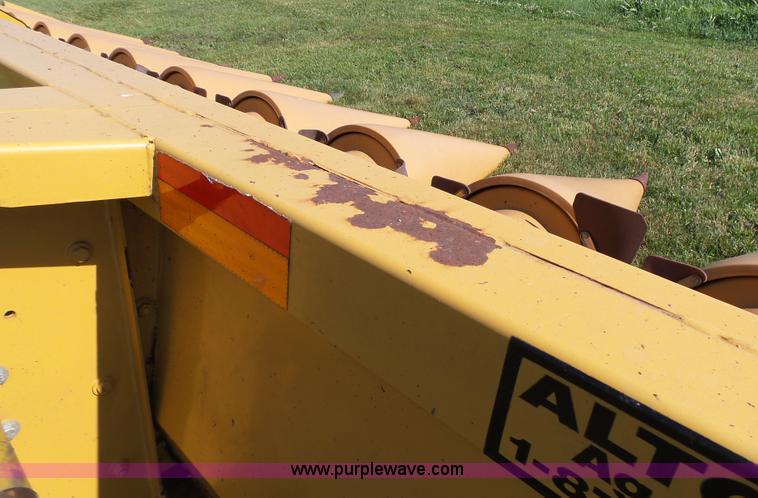 image for item K4018 2008 Lexion C512-30 corn head