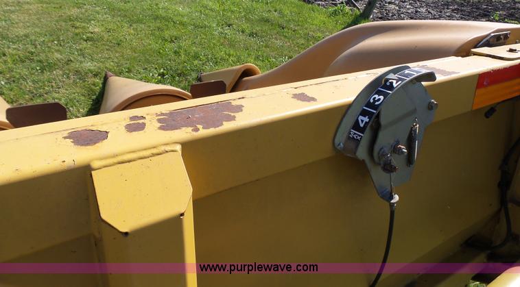 image for item K4018 2008 Lexion C512-30 corn head