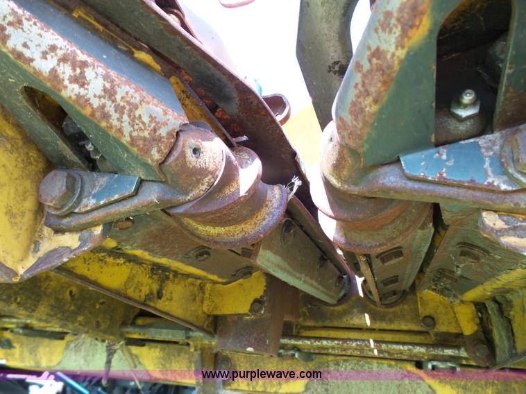 image for item K4018 2008 Lexion C512-30 corn head