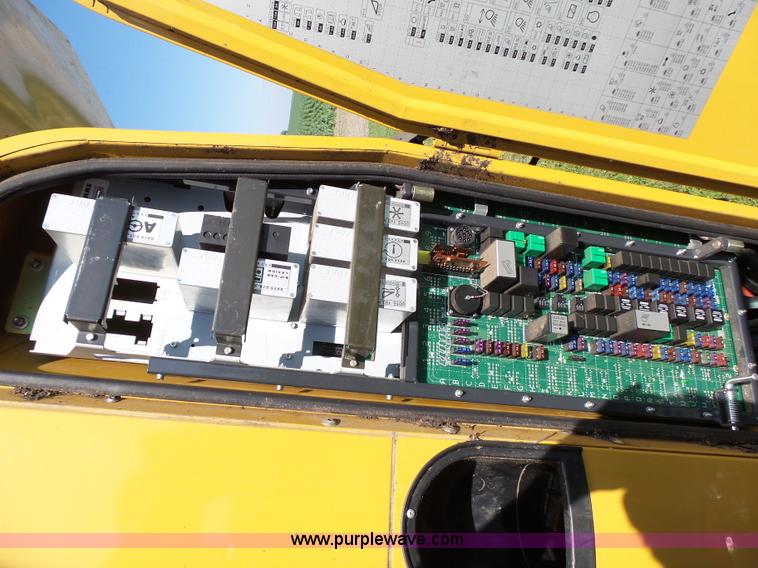 image for item K4019 2008 Lexion 585R RWA combine