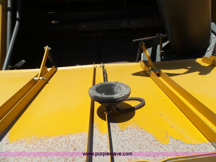 image for item K4019 2008 Lexion 585R RWA combine