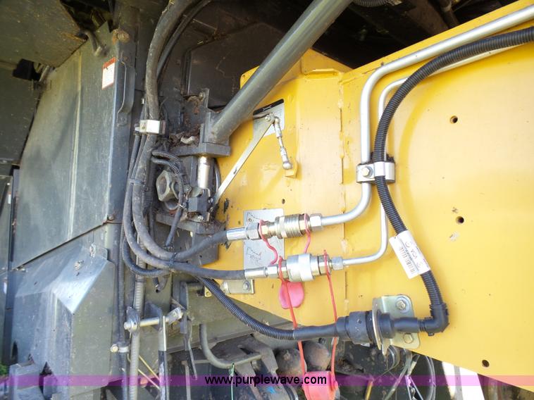 image for item K4019 2008 Lexion 585R RWA combine