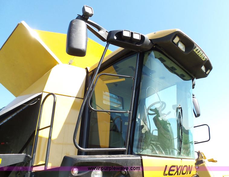 image for item K4019 2008 Lexion 585R RWA combine