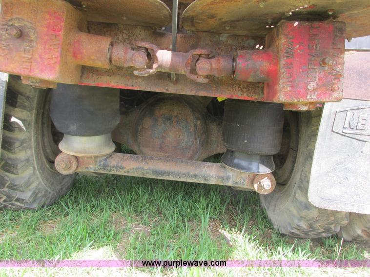 image for item K4048 1978 Western Star 4886-3 applicator truck