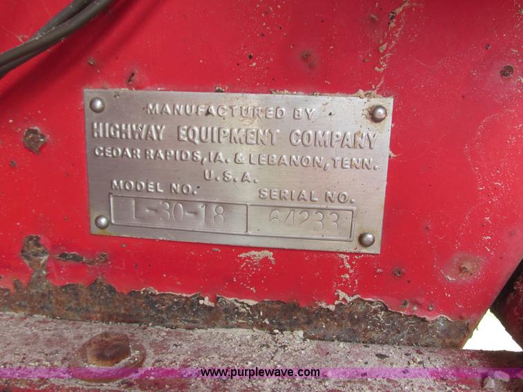 image for item K4048 1978 Western Star 4886-3 applicator truck