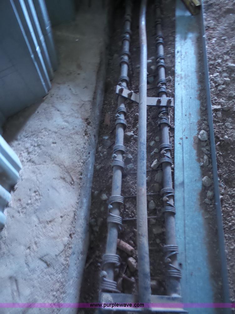 image for item K4659 John Deere 515 grain drill with Yetter no-till cart