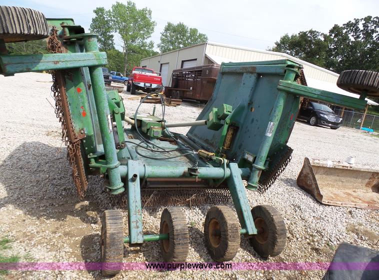image for item K5376 John Deere 1518 batwing rotary mower