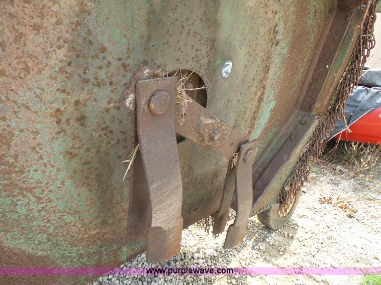 image for item K5376 John Deere 1518 batwing rotary mower