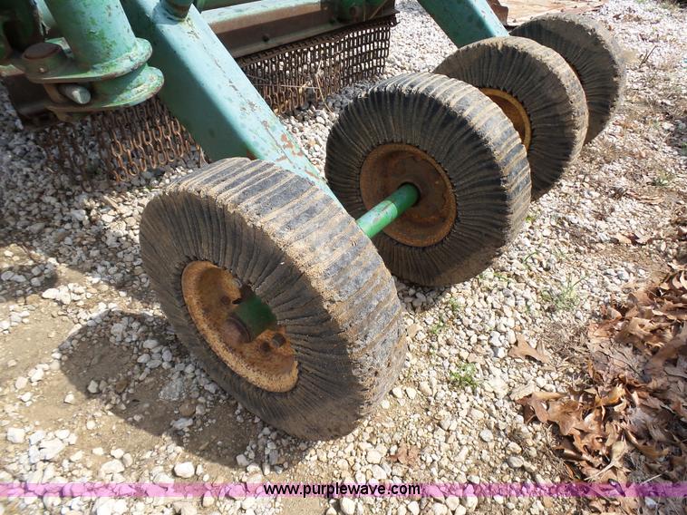 image for item K5376 John Deere 1518 batwing rotary mower