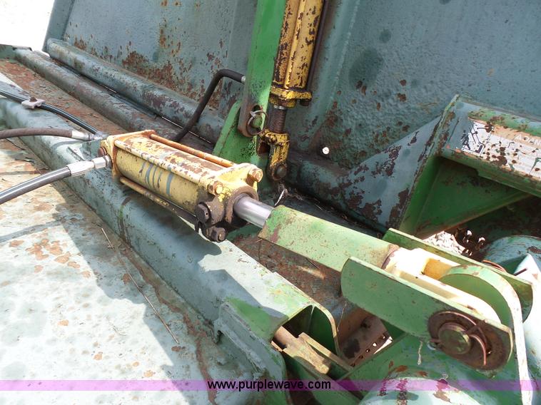 image for item K5376 John Deere 1518 batwing rotary mower