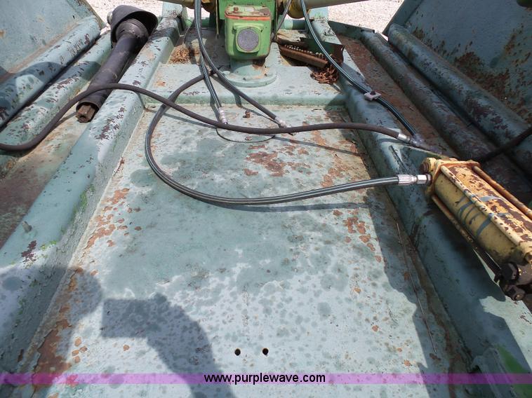 image for item K5376 John Deere 1518 batwing rotary mower