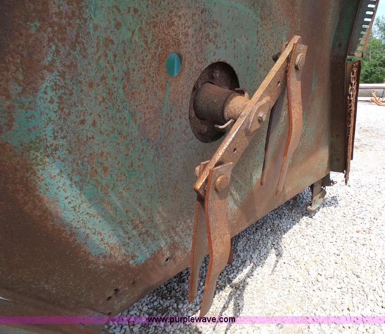 image for item K5376 John Deere 1518 batwing rotary mower