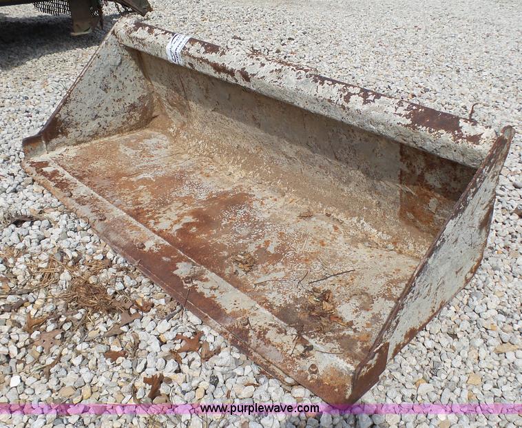 image for item K5377 Skid steer bucket