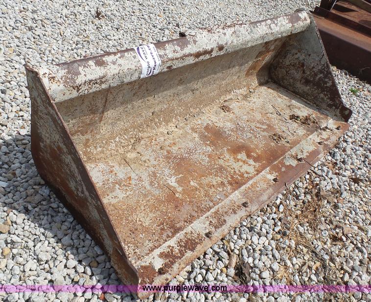 image for item K5377 Skid steer bucket