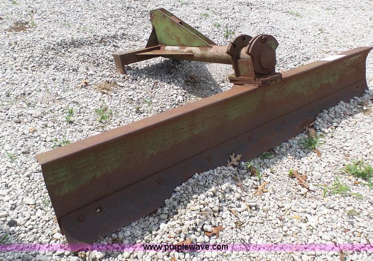 image for item K5380 Blade