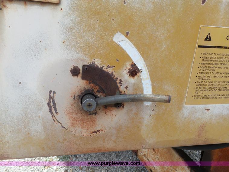 image for item K5382 Sundance 901 tub grinder