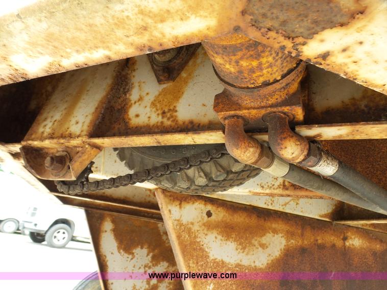 image for item K5382 Sundance 901 tub grinder