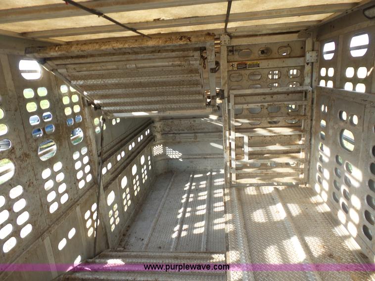 image for item L2880 2008 Wilson PSDCL-408P livestock trailer