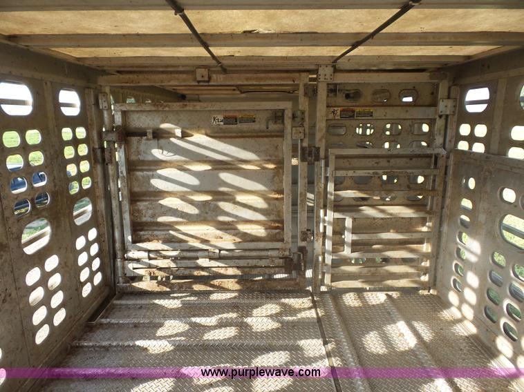 image for item L2880 2008 Wilson PSDCL-408P livestock trailer