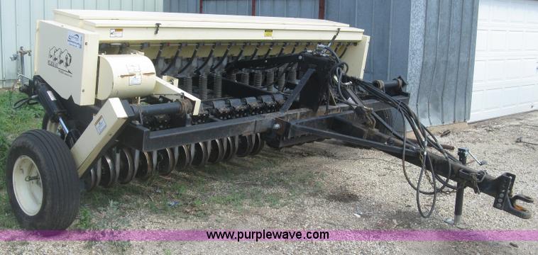 image for item L3840 Truax FLXII-818 Flex II grain drill