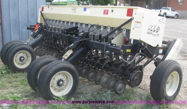 image for item L3840 Truax FLXII-818 Flex II grain drill