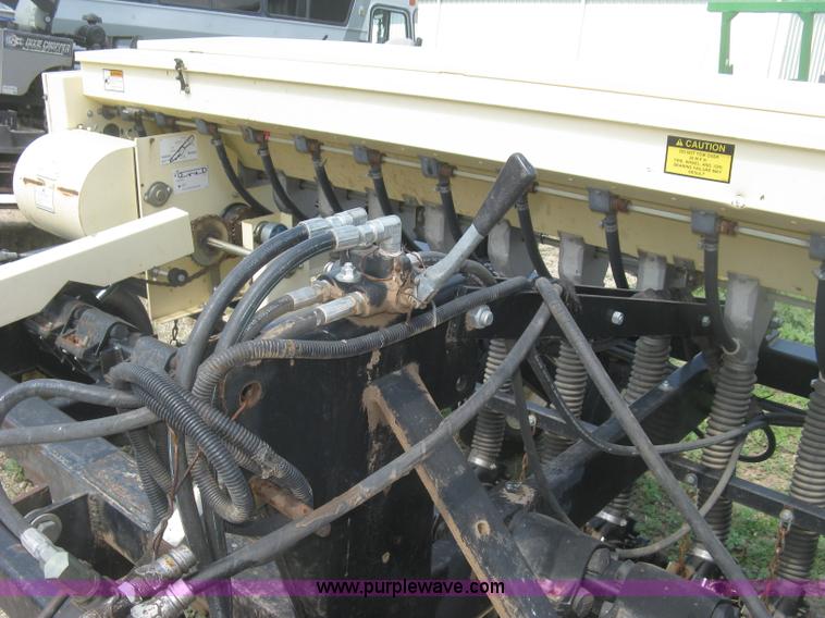 image for item L3840 Truax FLXII-818 Flex II grain drill