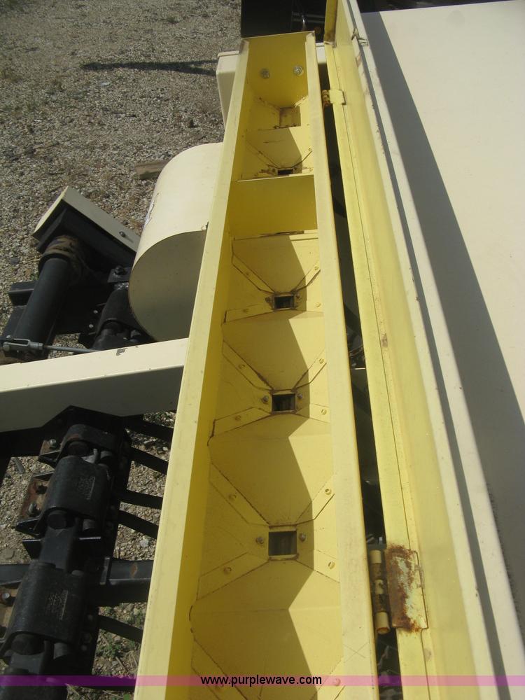 image for item L3840 Truax FLXII-818 Flex II grain drill