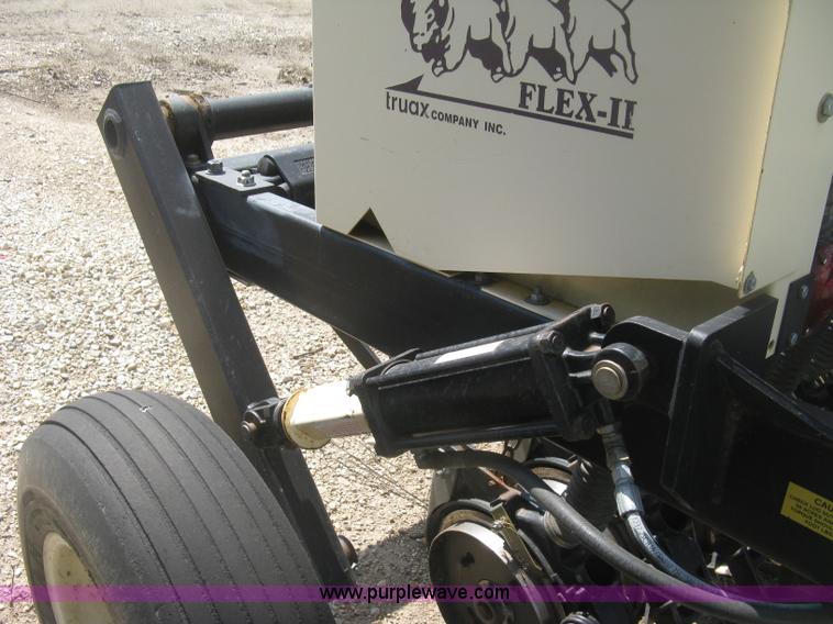 image for item L3840 Truax FLXII-818 Flex II grain drill